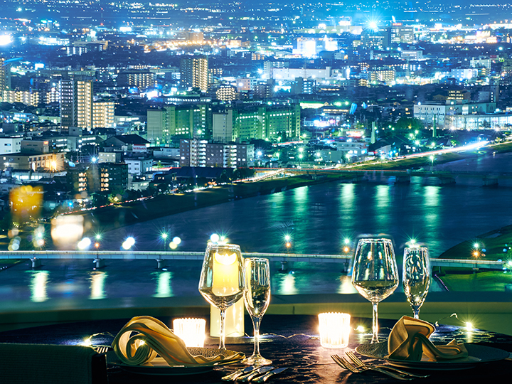新潟市の夜景を見ながら特別なディナーを ブログ ホテル日航新潟 公式サイト 新潟県一高層ラグジュアリーホテル