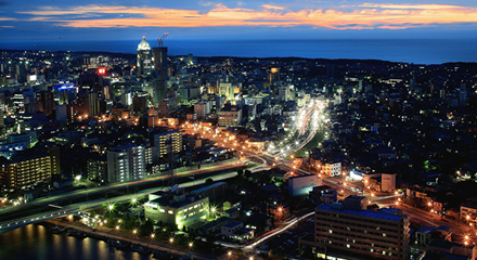 地上125m眼下に広がるパノラマは必見